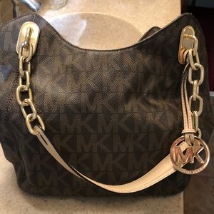 Michael Kors Hobo purse